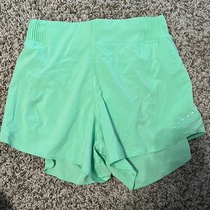 Lululemon shorts!